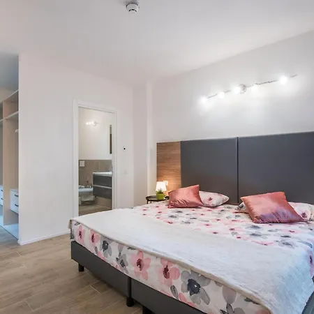 Apartamento Cozy In With Kitchen *